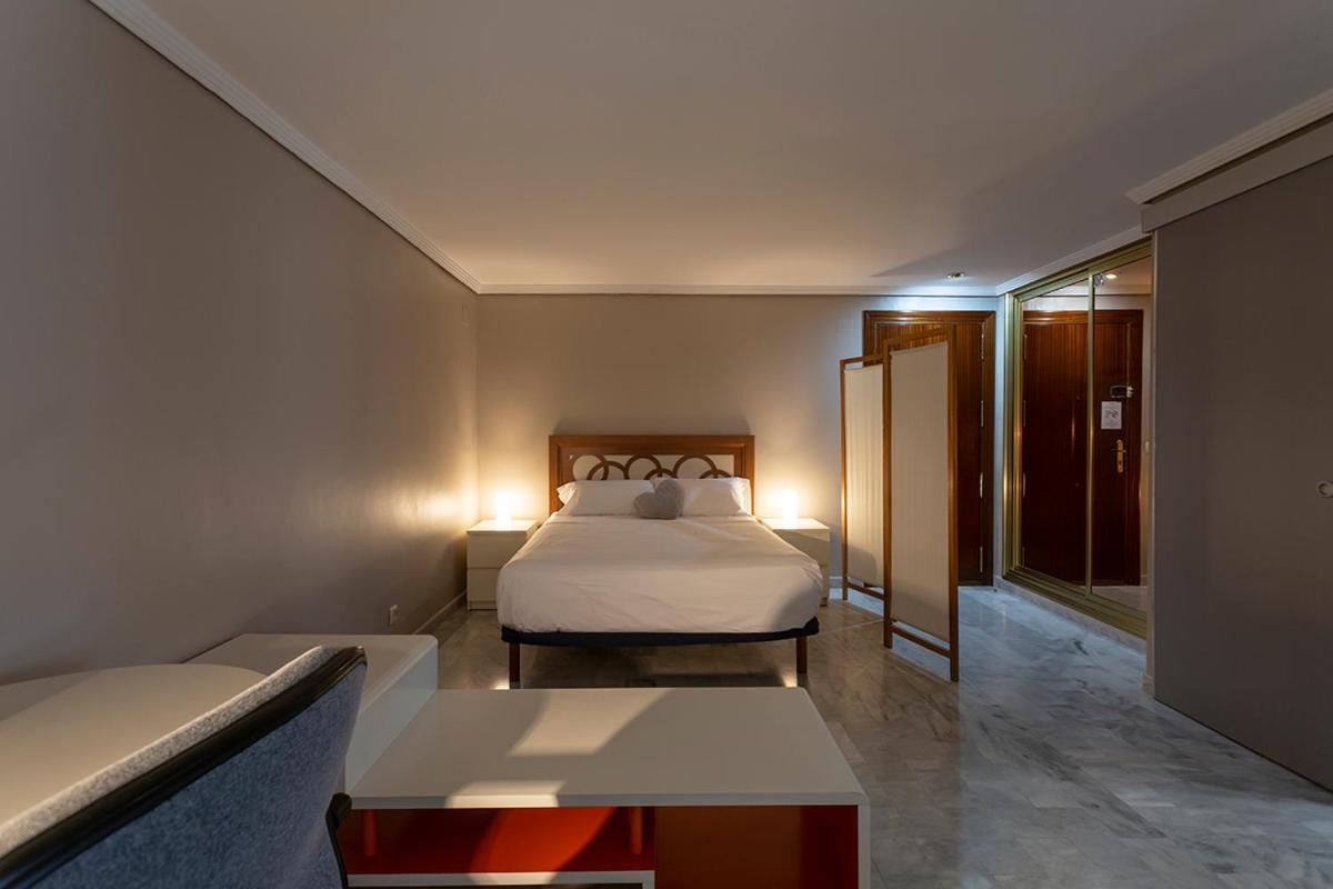 Francos 3 Sevilla Urban Apartment Dış mekan fotoğraf