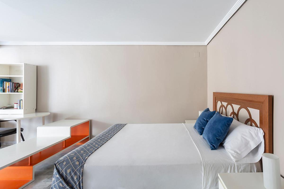 Francos 3 Sevilla Urban Apartment Dış mekan fotoğraf