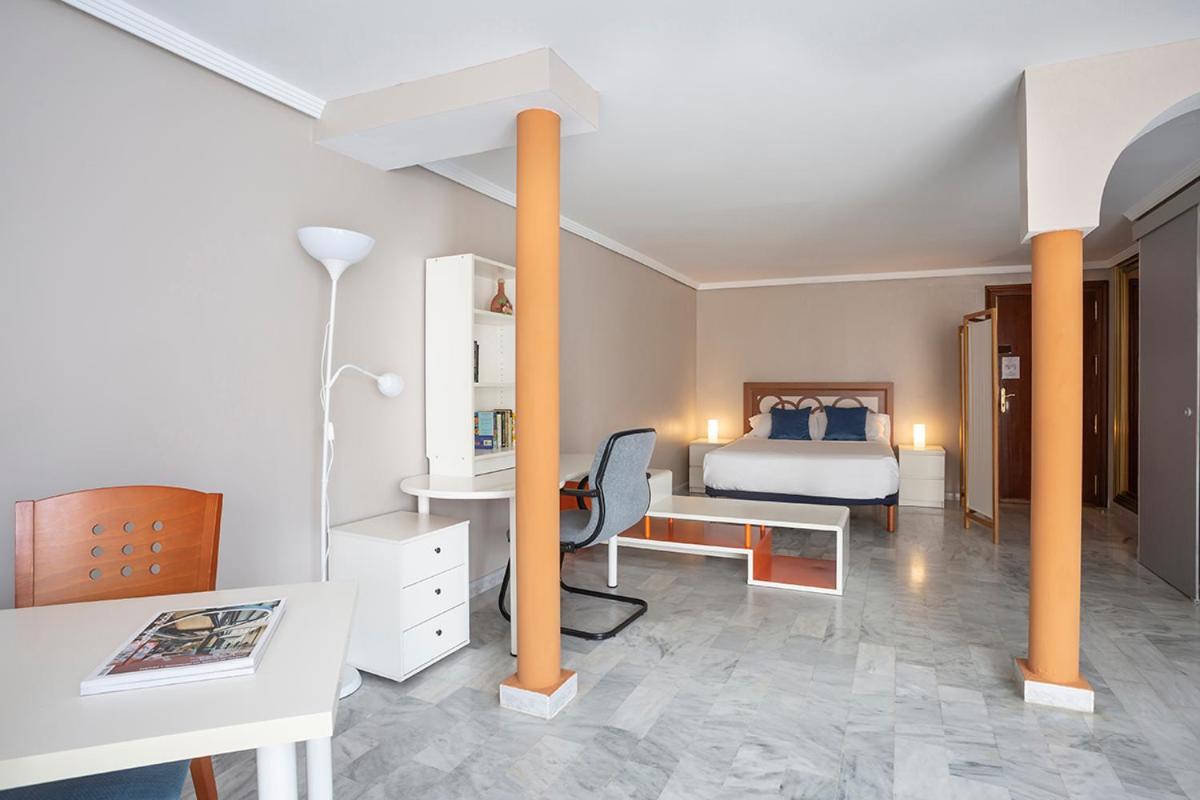 Francos 3 Sevilla Urban Apartment Dış mekan fotoğraf